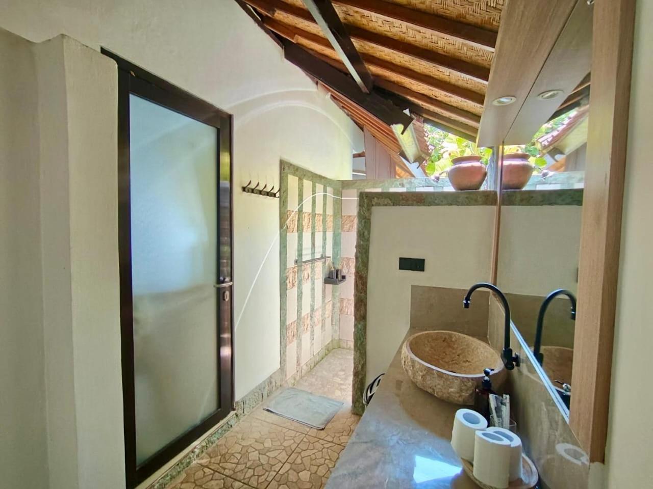 אמד Solaluna Beach Homestay מראה חיצוני תמונה