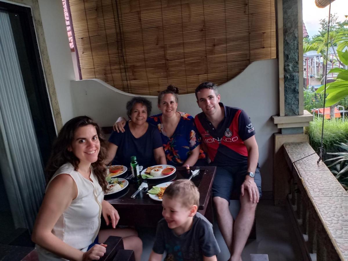 אמד Solaluna Beach Homestay מראה חיצוני תמונה
